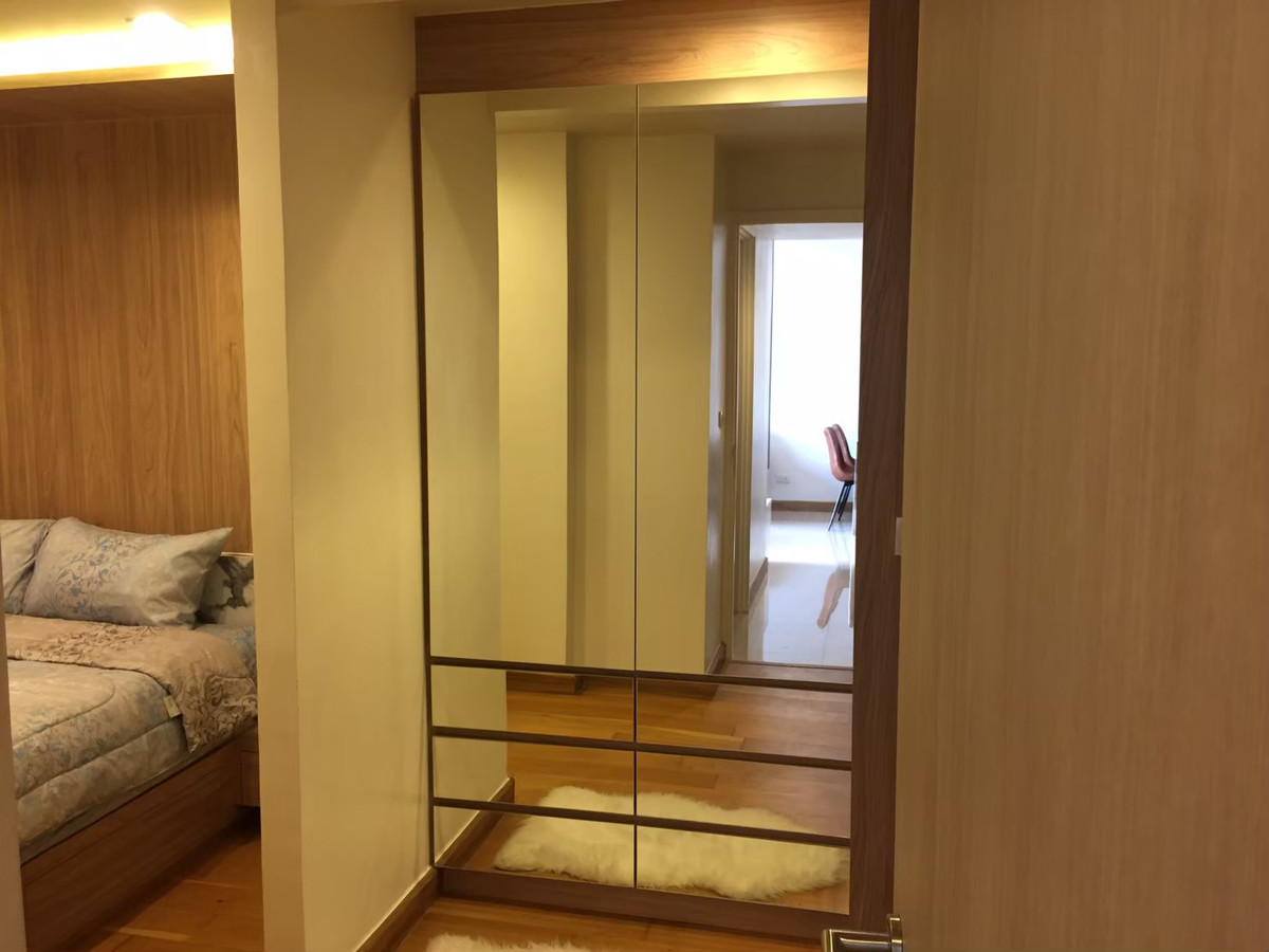 For RentCondoSukhumvit, Asoke, Thonglor : Hot Deal!  2BR at Downtown 49 Sukhumvit | 57 sqm | Near BTS Phrom Phong