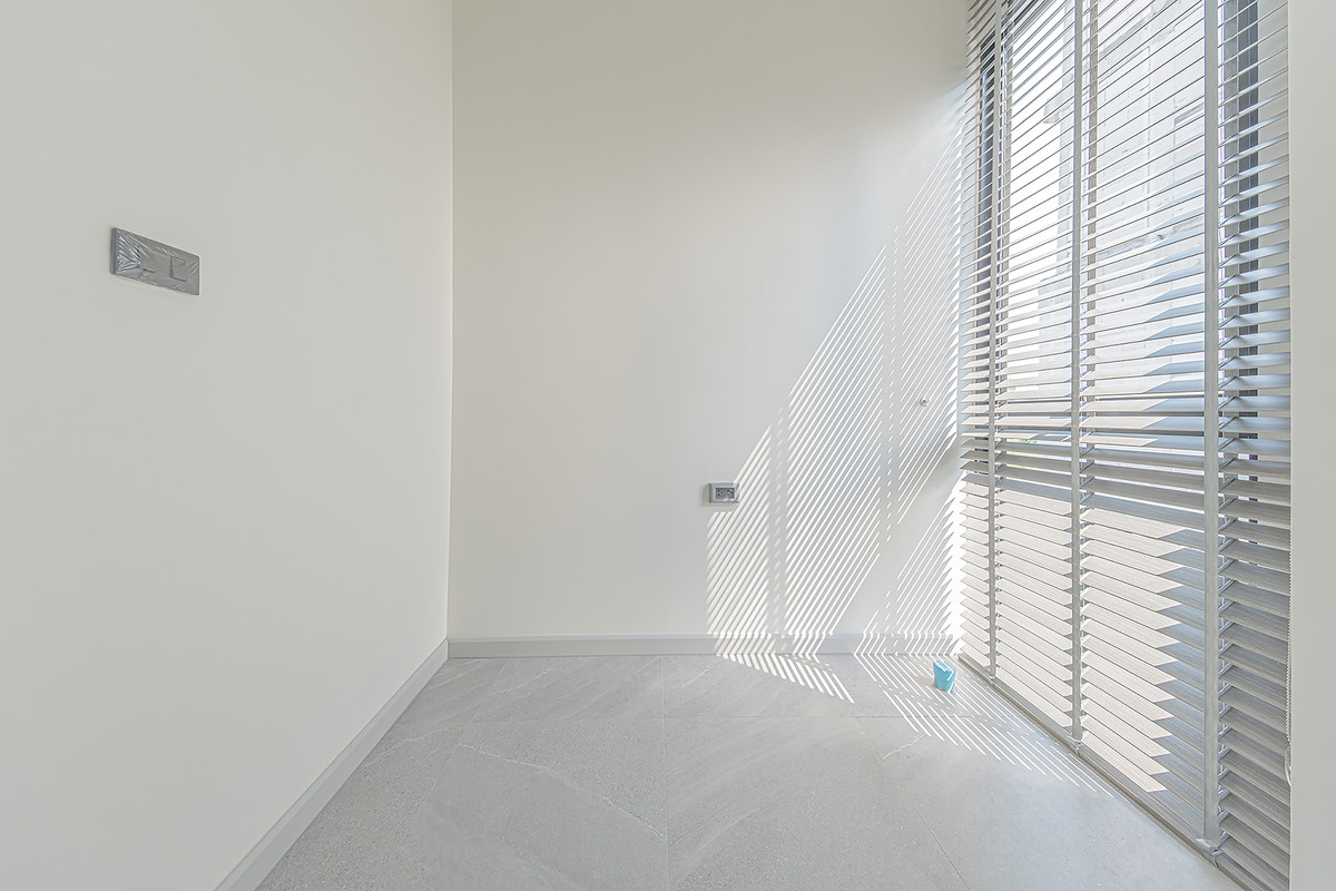 ขายบ้านโชคชัย4 ลาดพร้าว71 : [ขาย] ✨ บ้านเดี่ยว 3 ชั้น สไตล์ Modern Luxury พรีเมียมที่สุดในลาดพร้าว 101 | Feel Town ✨ แต่งครบ พร้อมลากกระเป๋าเข้าอยู่! เพียง 13.99 ล้าน (Rare Item มีเพียง 9 หลังในโครงการ!)