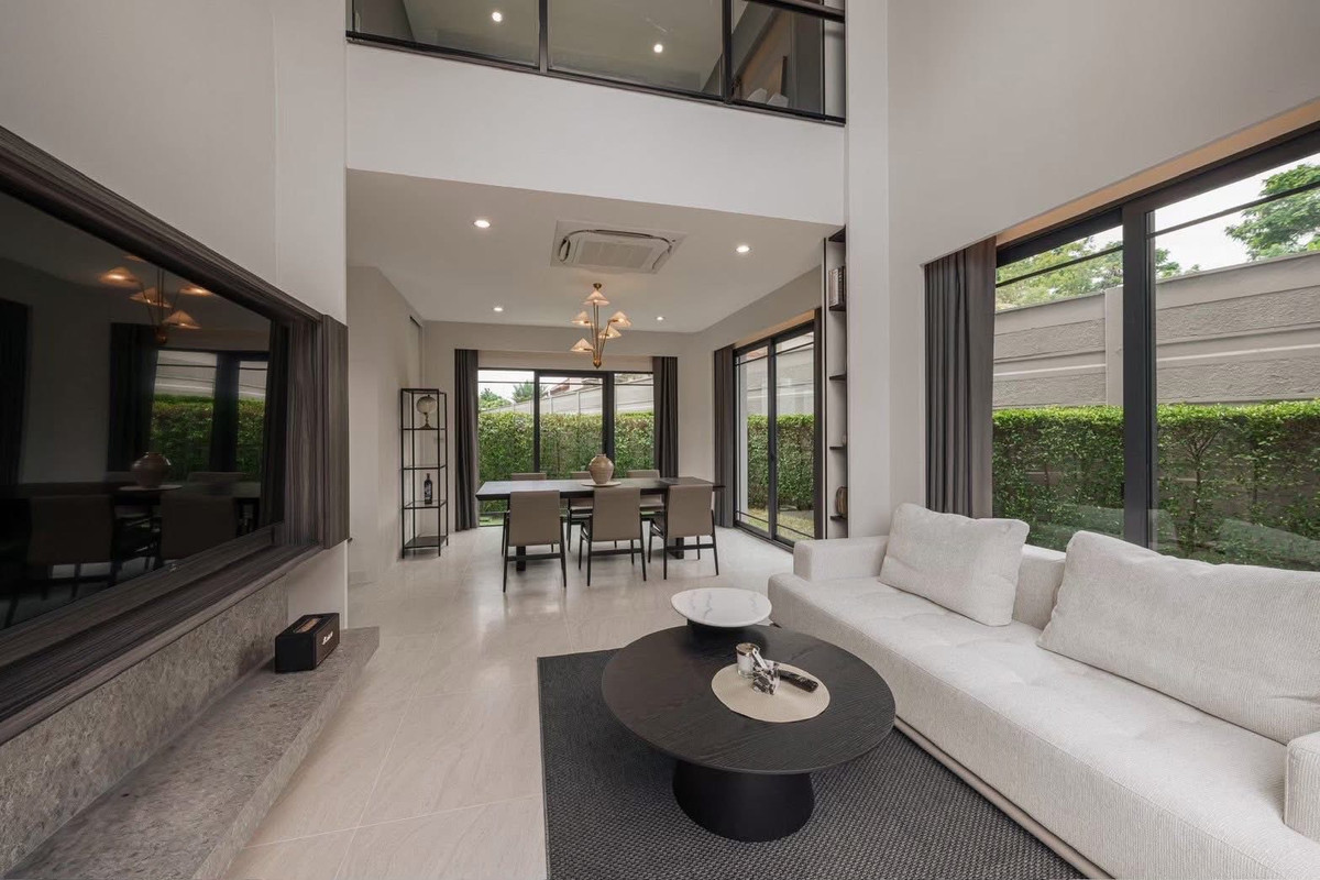 ให้เช่าทาวน์โฮมอ่อนนุช อุดมสุข : ทาวน์เฮ้าส์ให้เช่า ✨ Baan Klang Muang Classe Sukhumvit 77 ✨ 3 ห้องนอน 3 ห้องน้ำ เฟอร์นิเจอร์ และ เครื่องใช้ไฟฟ้าครบ 