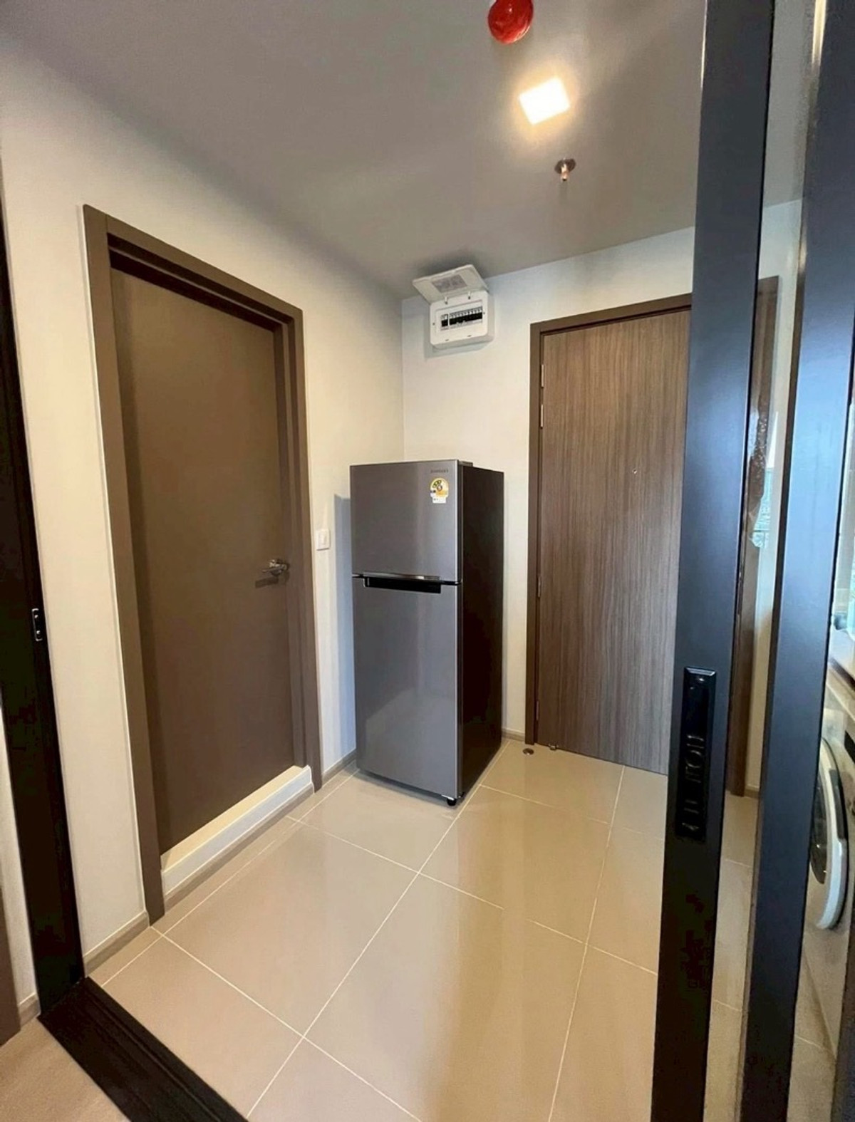 ให้เช่าคอนโดลาดพร้าว เซ็นทรัลลาดพร้าว : ให้เช่า คอนโด LIFE พหลโยธิน-ลาดพร้าว 
ตรงข้ามห้าง เซ็นทรัลลาดพร้าว 
