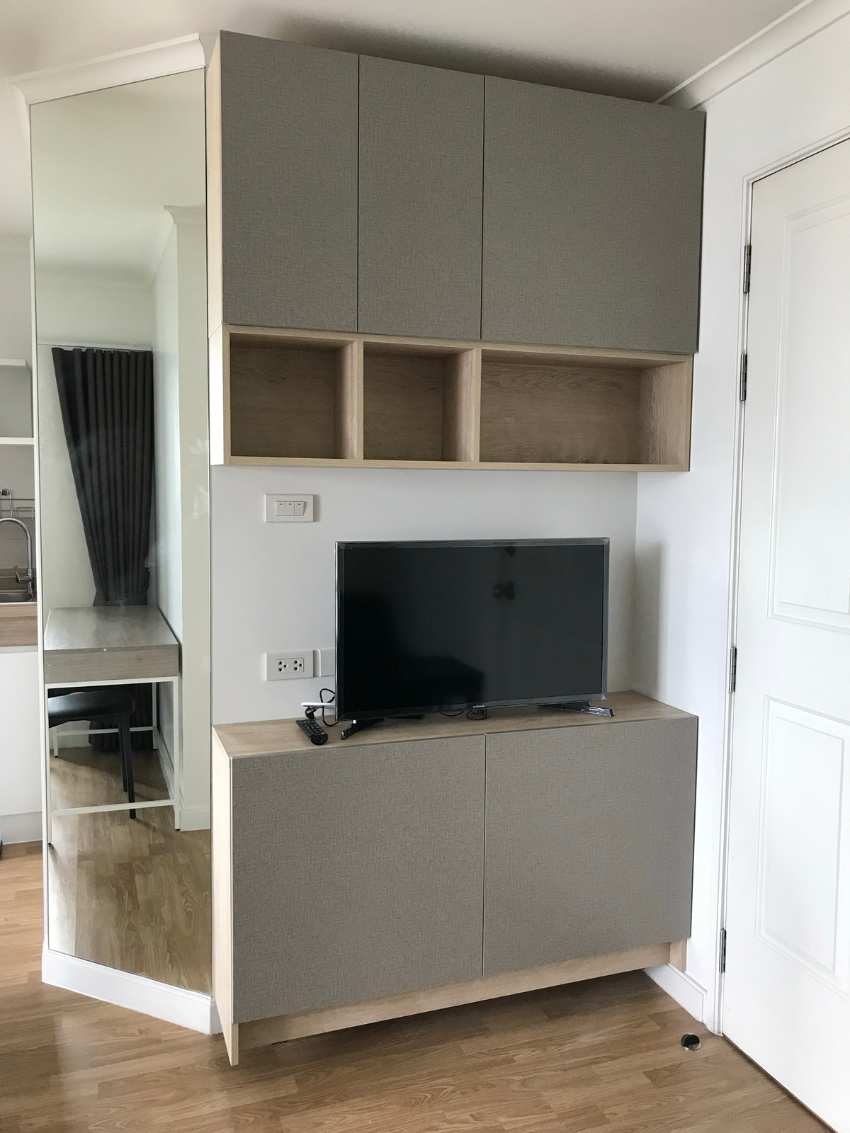 ให้เช่าคอนโดปิ่นเกล้า จรัญสนิทวงศ์ : ให้เช่า ห้องบิ้วอินตกแต่งสวย✅ รับจองห้องว่าง 30/05 คอนโด ลุมพินี พาร์ค ปิ่นเกล้า ใกล้รถไฟฟ้า MRT บางยี่ขัน