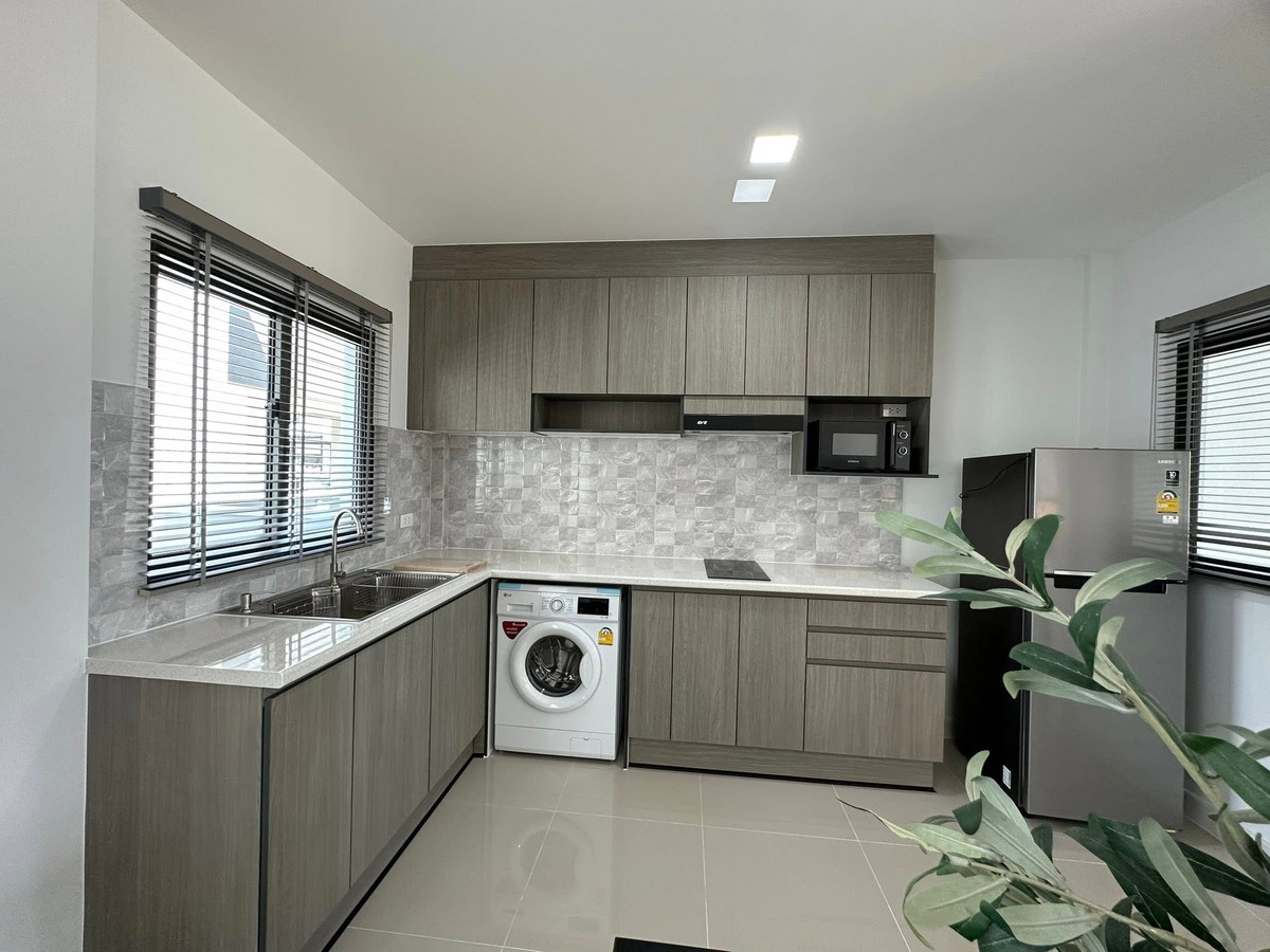 ให้เช่าทาวน์โฮมบางนา แบริ่ง ลาซาล : RH033226 ให้เช่า ทาวน์โฮม 2 ชั้น 3 ห้องนอน at Pleno Sukhumvit Bangna 2