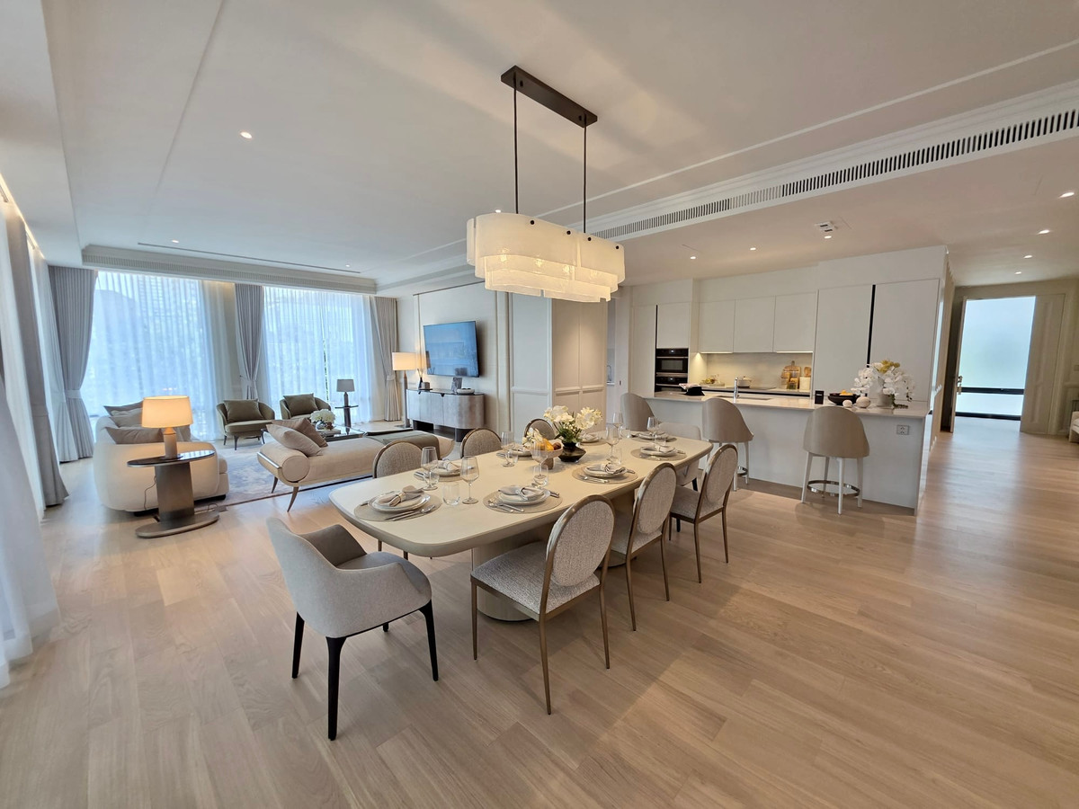 For SaleCondoSukhumvit, Asoke, Thonglor : Intercontinental Residences Bangkok Asoke: 3bed 3.5bath 193sqm. with maid and laundry area 63,800,000 Am: 0656199198