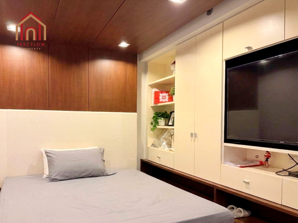 ขายคอนโดบางแค เพชรเกษม : ขาย ห้องชั้นสูง ชั้น 33 ทิศใต้ วิวตึกสูง ไม่มีตึกอื่นบัง  ตกแต่งพร้อมอยู่ fully furnished ศุภาลัย ปาร์ค ราชพฤกษ์-เพชรเกษม KIT