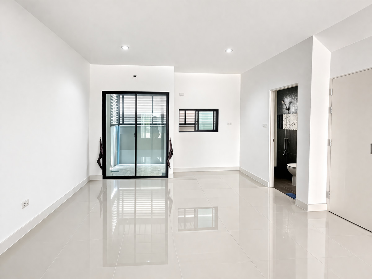 For RentTownhomeRathburana, Suksawat : House for rent, Pleno Suksawat 70, Pleno Suksawat 70, ready to move in, 3 air conditioners.