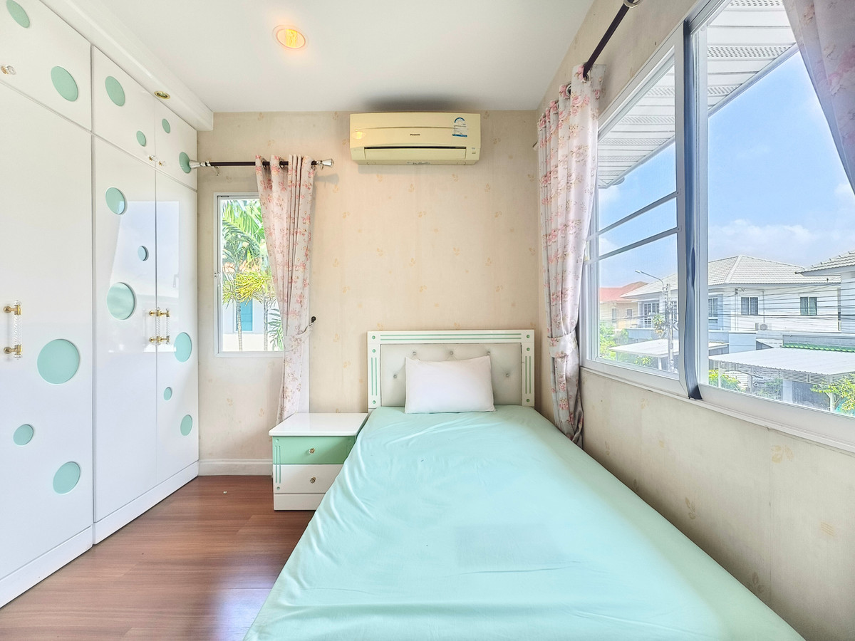 บ้านลาดกระบัง สุวรรณภูมิ : ขาย ให้เช่า บ้านเดี่ยว แปลงมุม Perfect Place สุขุมวิท77 54.8 ตร.ว. 3ห้องนอน 2ห้องน้ำ ติดโรบินสัน ลาดกระบัง 10 นาทีถึงมอเตอร์เวย์และสนามบินสุวรรณภูมิ 