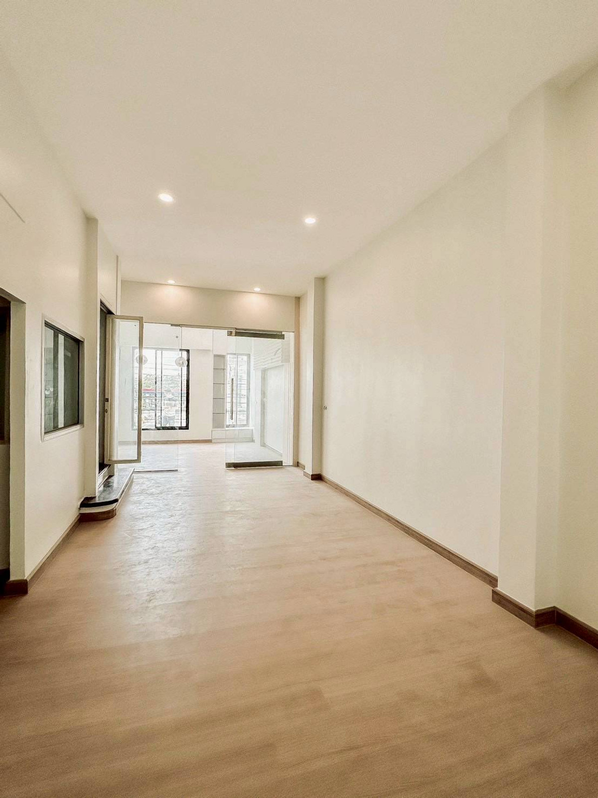 ขายทาวน์โฮมโชคชัย4 ลาดพร้าว71 : ขายบ้านทำเลดี บ้านกลางเมือง พระรามเก้า-ลาดพร้าว ใกล้รถไฟฟ้าสายสีเหลือง สถานีลาดพร้าว 71 ทำเลดีมาก โครงการติดถนนประดิษฐ์มนูญธรรม ไม่ต้องเข้าซอย (ใกล้ Health land ทาวน์อินทาวน์)