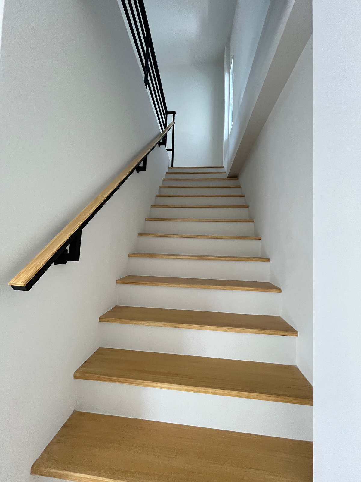 ขายพัทยา บางแสน ชลบุรี สัตหีบ : 🔥 คุ้มกว่านี้ไม่มีอีกแล้วกับบ้านแฝดไซส์ใหญ่ 3 ห้องนอน 3 ห้องน้ำ 🔥