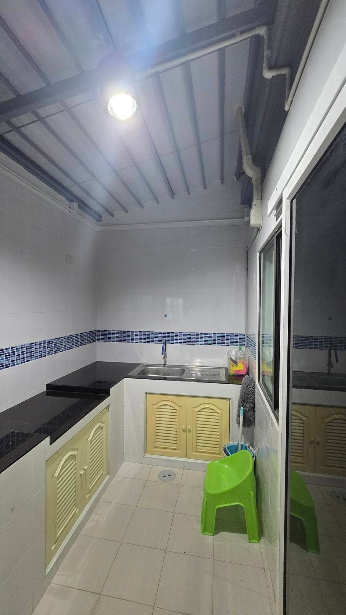 ให้เช่าทาวน์โฮมแจ้งวัฒนะ เมืองทอง : ให้เช่าทาวน์เฮาส์ หมู่บ้านพฤกษาวิลล์ ศรีสมาน   3ห้องนอน2ห้องน้ำ  15,000