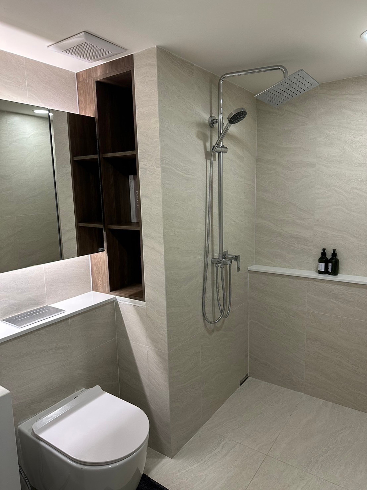 Sale DownCondoPinklao, Charansanitwong : Condo down payment for sale, SO Origin Siriraj | Duo Space, 2 floors, few units, good location, near MRT Fai Chai, only 70 m. (Owner sells himself, can pay in installments)