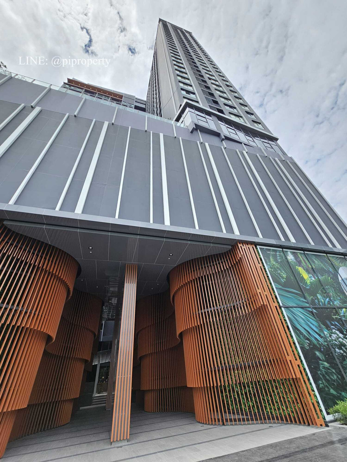 ให้เช่าคอนโดคลองเตย กล้วยน้ำไท : ห้องพักพร้อมเฟอร์นิเจอร์ครบครันให้เช่า ในย่านสุขุมวิท - พระราม 4 พร้อมเข้าอยู่ได้ทันที