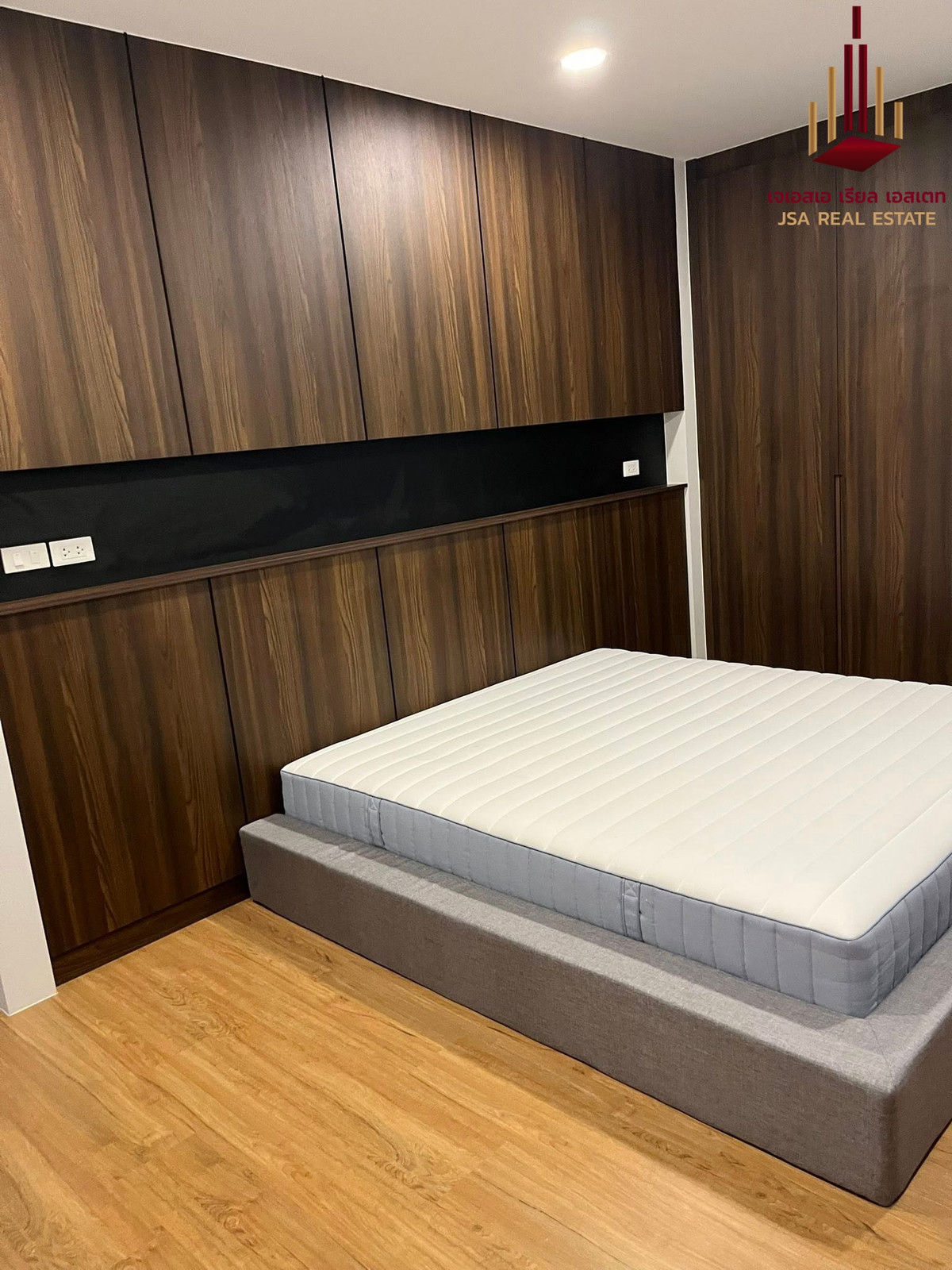 ขายบ้านบางนา แบริ่ง ลาซาล : ✨ For Sale: Centro Bangna  ✨  💰 Only 19,570,000 THB