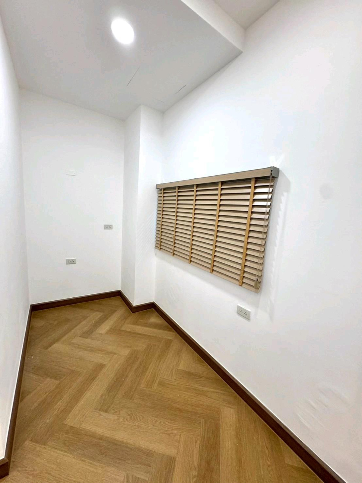 ขายทาวน์โฮมนวมินทร์ รามอินทรา : ขาย ทาวน์เฮ้า หมู่บ้าน ซิตี้เซนส์ พระยาสุเรนทร์ 30 