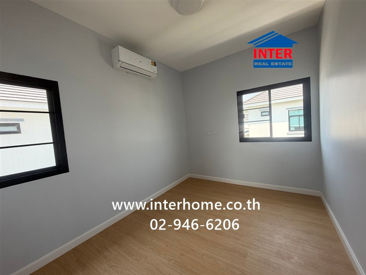 For SaleHouseBuri Ram : 2-story detached house, 67.9 sq m, Thada Diasis Village. Near Sarasas Witaed Buriram School, Soi Thada Soi 2, Road No. 3021 Road number 288 (Luang Mueang Road) Mueang Buriram, Buriram