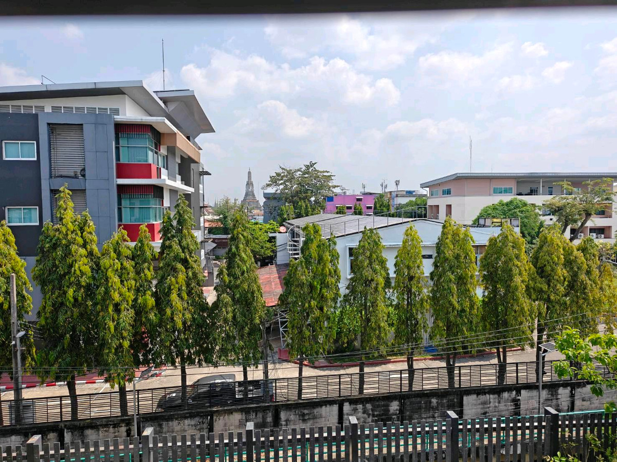 For SaleCondoWongwianyai, Charoennakor : For sale: Aspire Itsaraphap, view of Wat Arun, very beautiful.