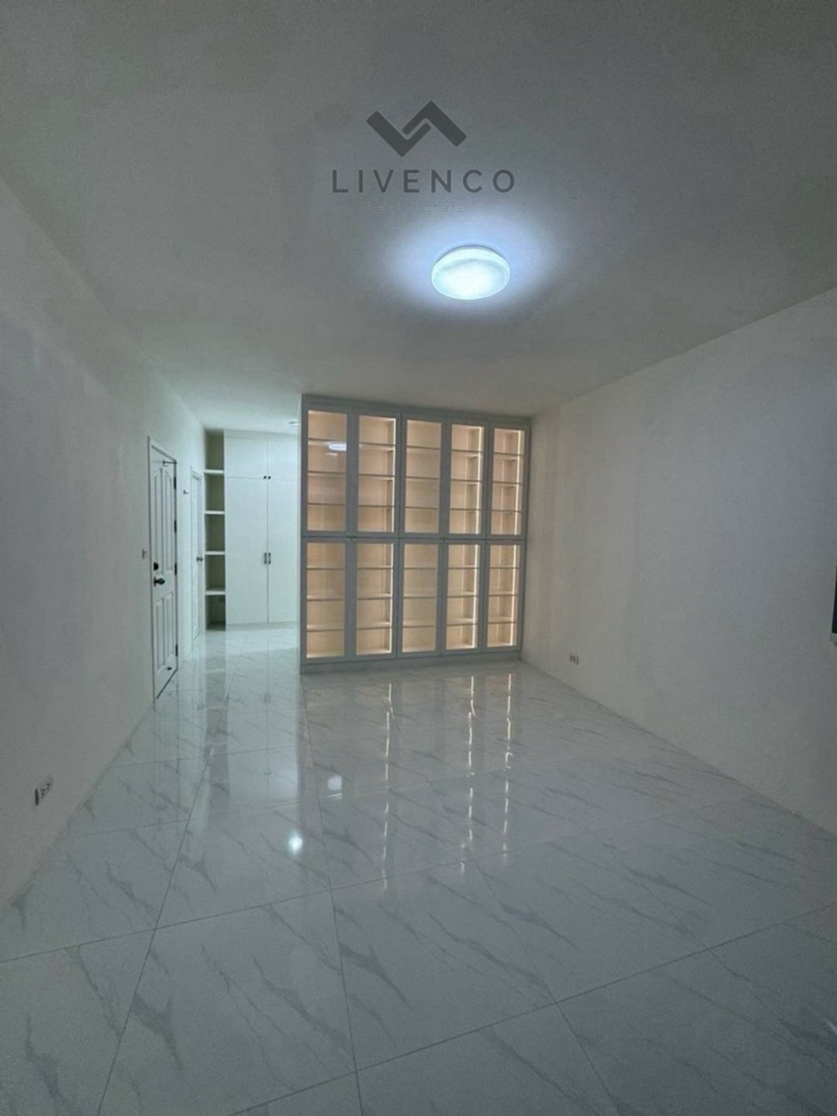 ขายบ้านสมุทรปราการ สำโรง : ขายบ้านเดี่ยว หมู่บ้านภัสสร (บางนา)
(Passorn 25 Bangna)
(LVC40004)