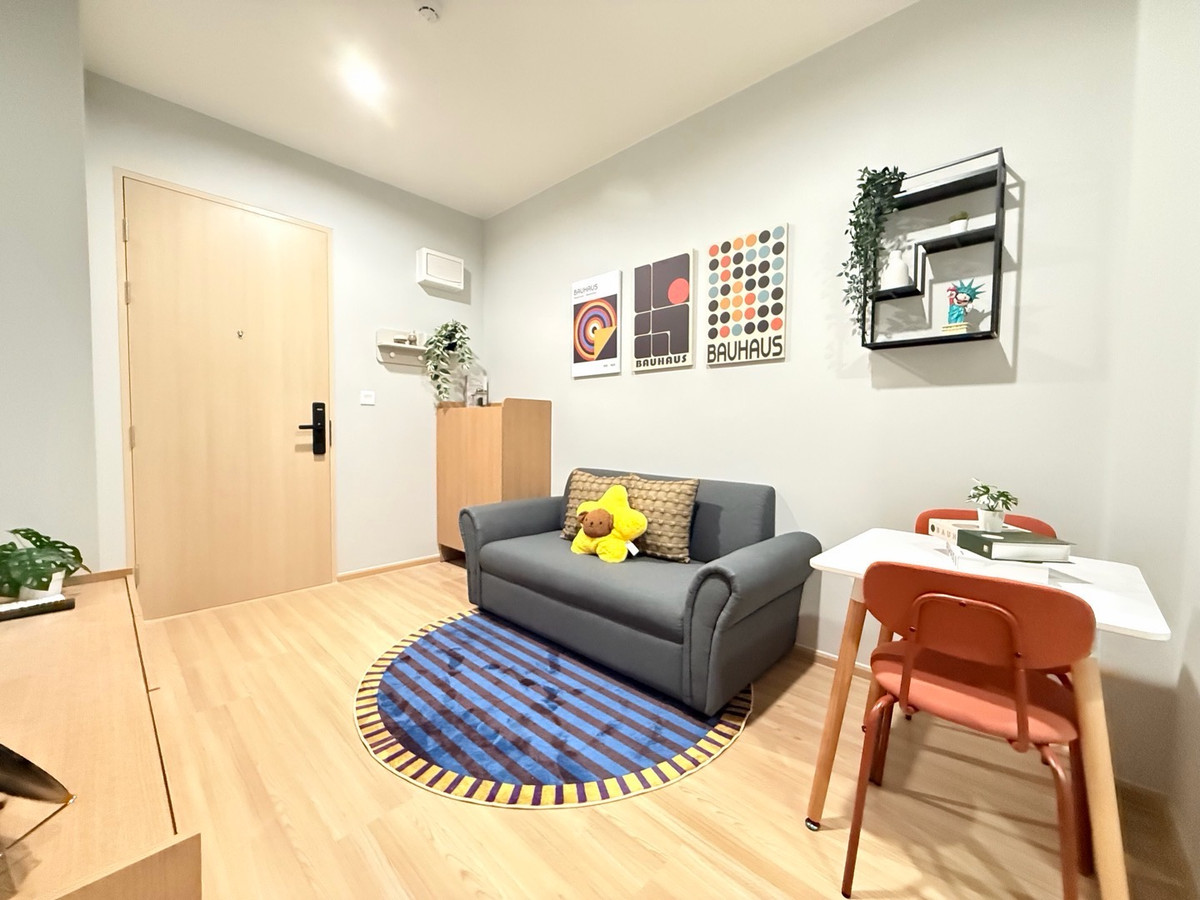 ให้เช่าคอนโดอ่อนนุช อุดมสุข : 🚨Skyrise Avenue สุขุมวิท 64
ห้องใหม่ | แต่งสวย | พร้อมอยู่ ✅
ตรงข้ามตึกทรู ดิจิตอล เพียง 14,000.-/เดือน
(รับ Co-Ag.)