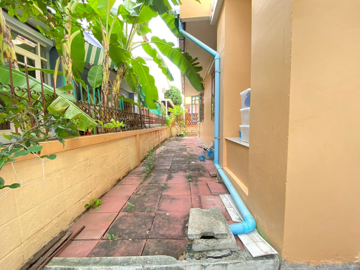 ขายบ้านสมุทรปราการ สำโรง : ขายบ้านเดี่ยว 2 ชั้น พร้อมอยู่ หมู่บ้านวรารมย์ เลควิลล์ บางพลี-สมุทรปราการ บ้านแต่งสวย ต่อเติมครบ | ทำเลดี | 