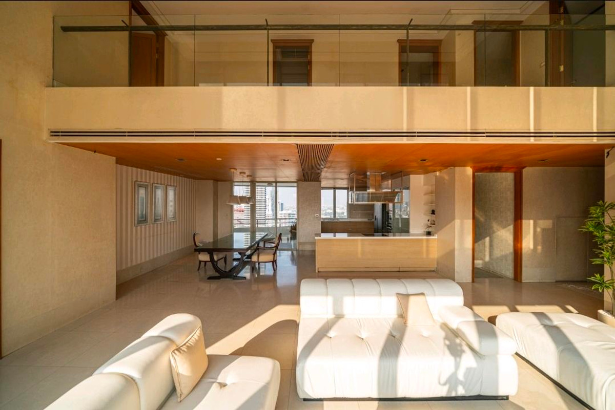 ขายคอนโดสุขุมวิท อโศก ทองหล่อ : (For Sale🔥) 📍 Hampton Thonglor10 | 6B5B1M 425 sq.m. | Spacious Duplex Penthouse in Thonglor with Private Terrace | Pet-friendly 🐶🐱