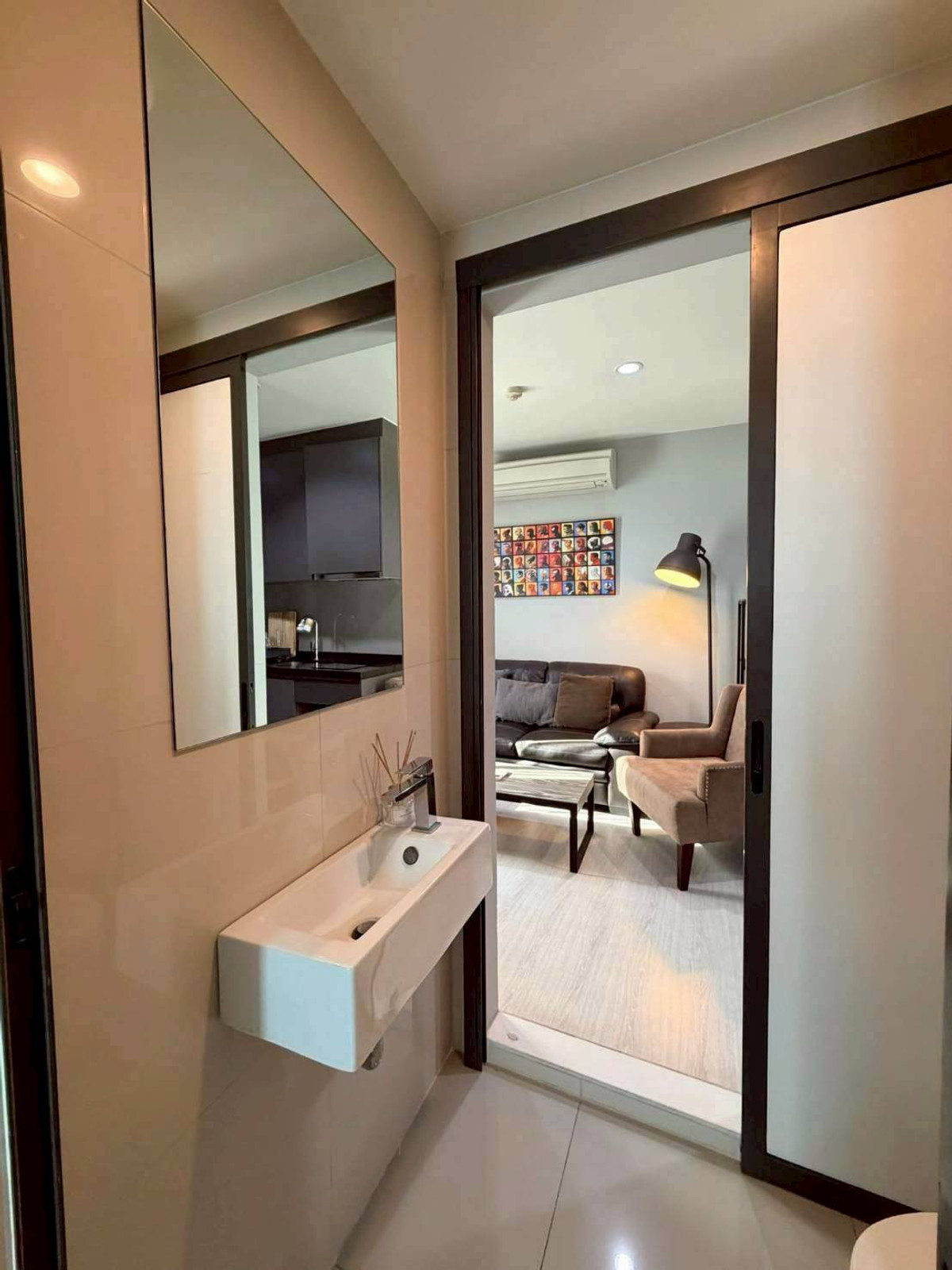 ให้เช่าคอนโดพระราม 9 เพชรบุรีตัดใหม่ RCA : #L275🎉 50469 ให้เช่า  (รหัสเดิมS3165)  ริทึ่ม อโศก 1