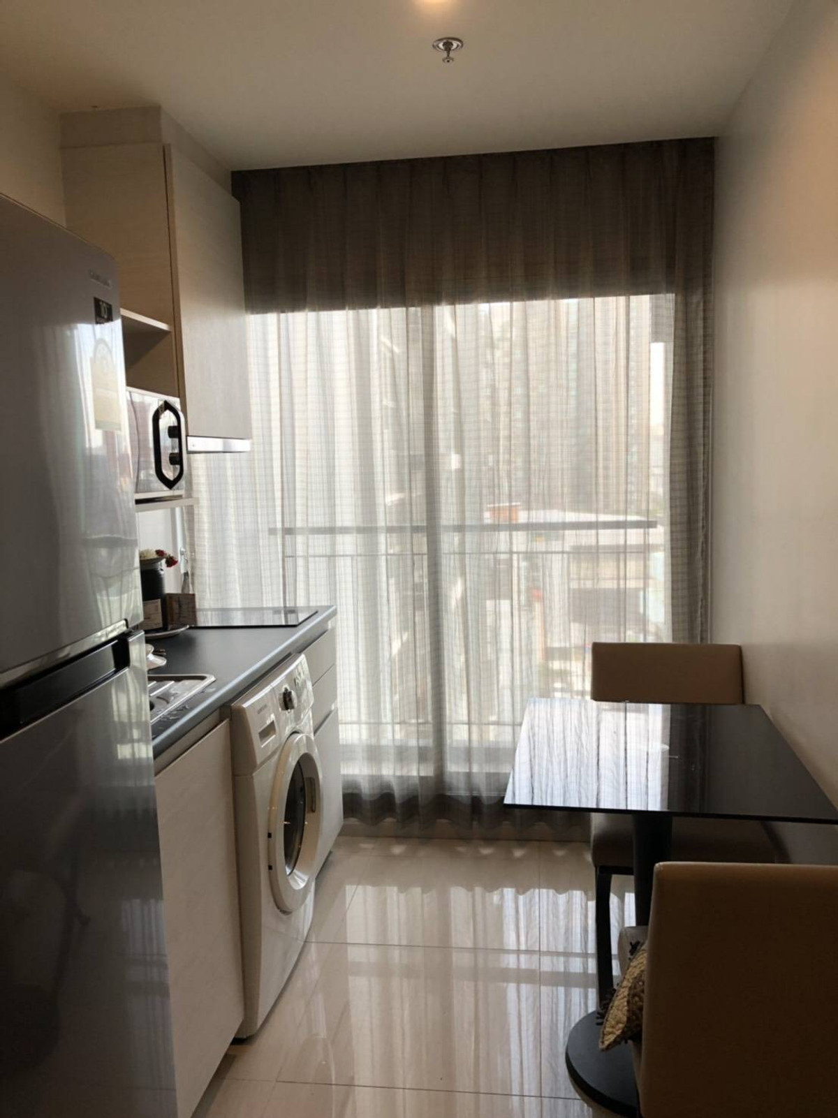 For RentCondoRatchadapisek, Huaikwang, Suttisan : !! Beautiful room for rent, Condo Life Ratchadapisek, near MRT Huai Khwang.