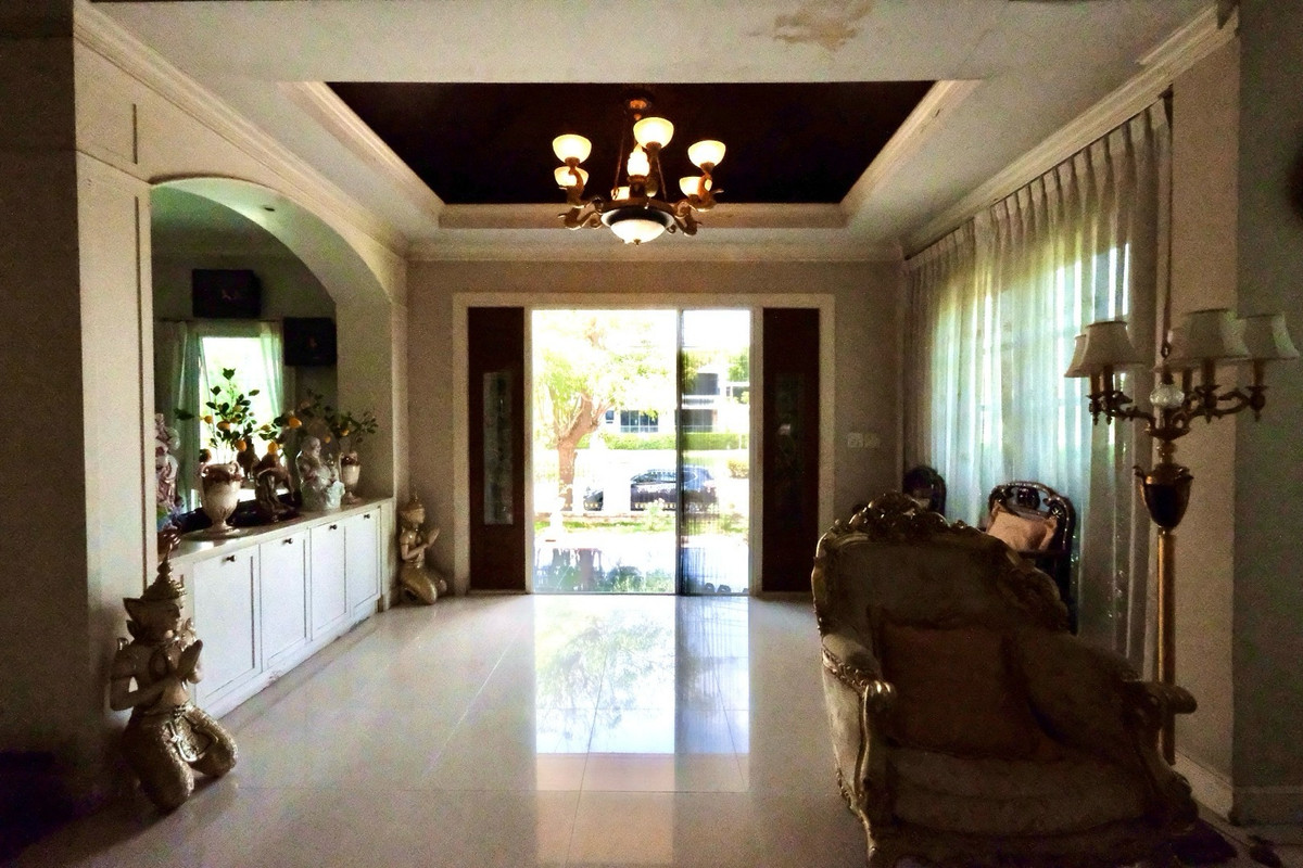 ขายบ้านปิ่นเกล้า จรัญสนิทวงศ์ : ✨คฤหาสน์ส่วนตัว บนพื้นที่1ไร่1งาน2ตร.ว. กรุงเทพ ตลิ่งชัน หมู่บ้าน กฤษดานคร14 (Luxury House Krissadanakorn14)