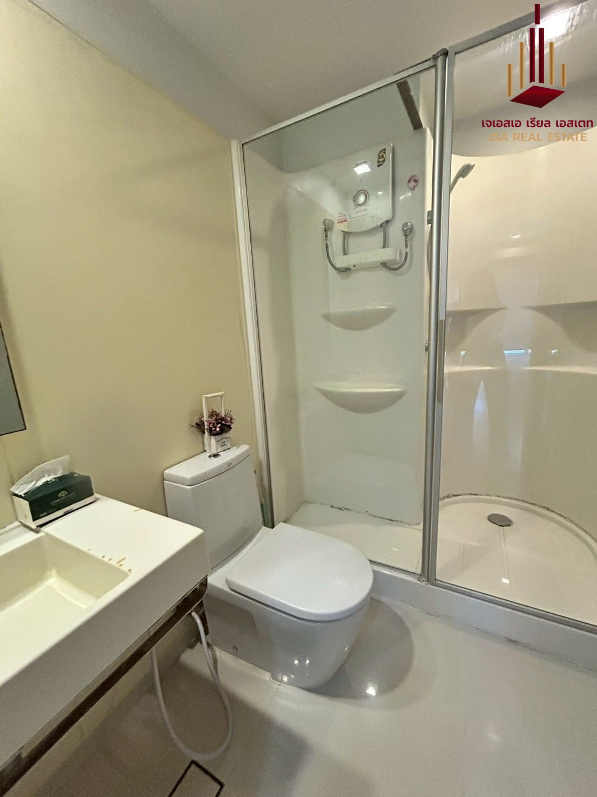 ให้เช่าคอนโดลาดพร้าว เซ็นทรัลลาดพร้าว : ✨ For Rent: The Room Ratchada - Ladprao Condo ✨  💰 Only 15,000 THB/month