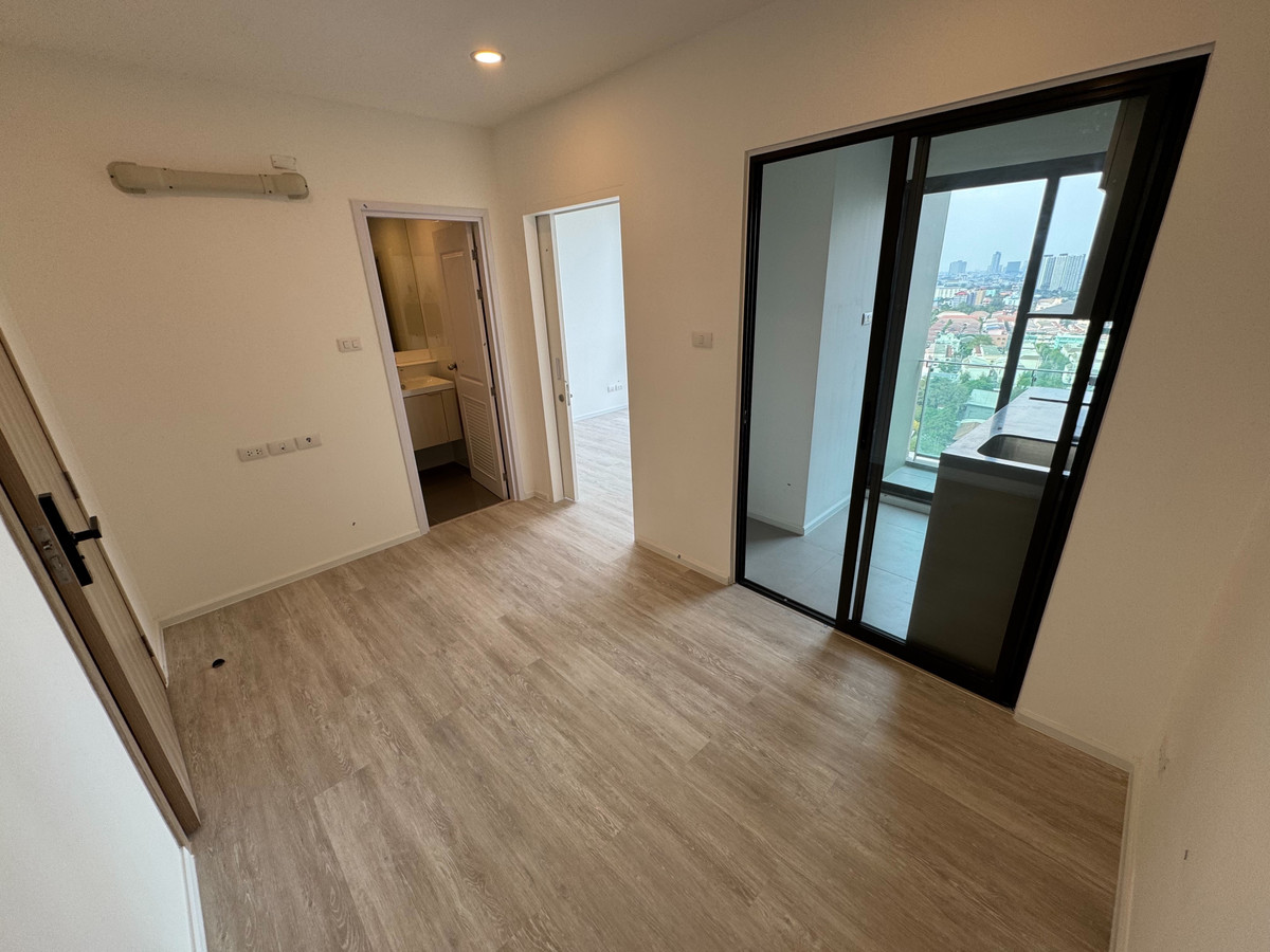 For RentCondoBang Sue, Wong Sawang, Tao Pun : 💕 Condo for rent, The CLEV Riverline, new, first hand, Wong Sawang area, size 25.23 sq m, 19th floor, river view, fully furnished 💕