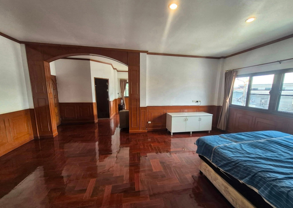 ให้เช่าบ้านรัชดา ห้วยขวาง : ᚱ ให้เช่า บ้านเดี่ยว 🔥3 ห้องนอน 1 ห้องแม่บ้าน🔥 ซอยสบายใจ สุทธิสาร 74 ตารางวา ✅ ใกล้ MRT สุทธิสาร