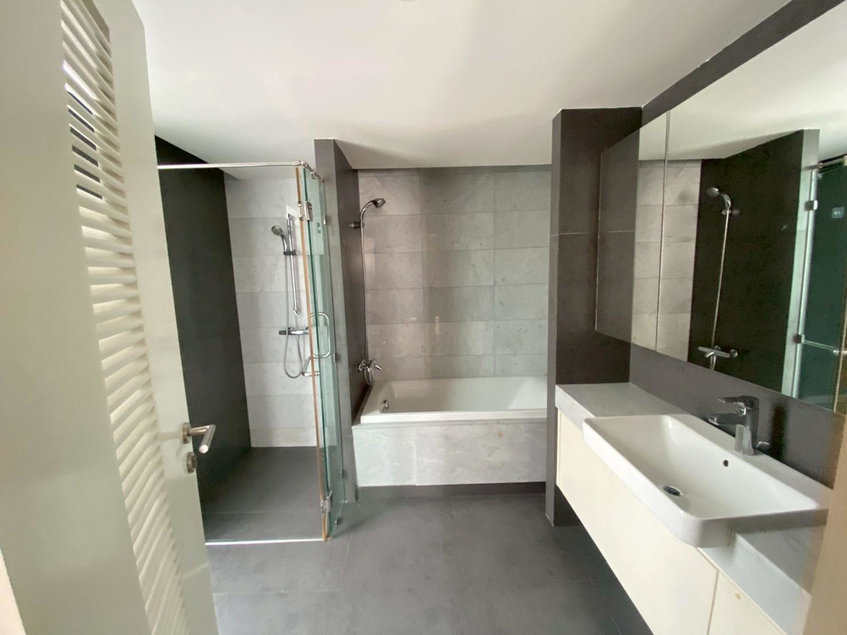 For RentCondoSukhumvit, Asoke, Thonglor : (Co-Agent Com 80%) For rent La Citta Thonglor 8, price 150,000 baht.