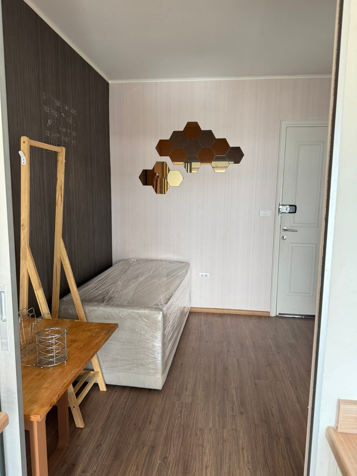 ให้เช่าคอนโดรามคำแหง หัวหมาก : ให้เช่าคอนโด U Delight หัวหมาก สเตชั่น เฟอร์ใหม่ทั้งห้อง พร้อมอยู่