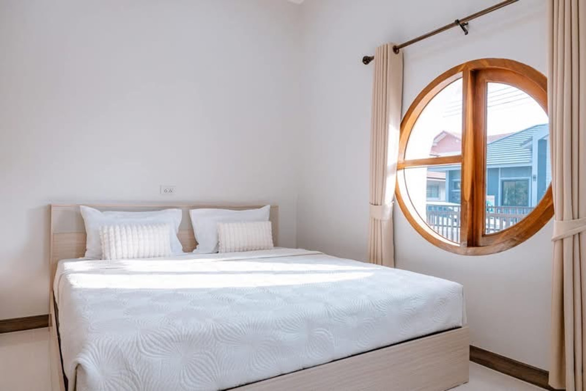 ขายบ้านเชียงราย : ✈️ ด่วน! ขายบ้านเดี่ยวพร้อมอยู่เชียงราย (โซนบ้านดู่) ดีไซน์มินิมอล พื้นที่กว้าง 88.6 ตร.ว. ใกล้สนามบินแม่ฟ้าหลวงเพียง 5 นาที! 🏡