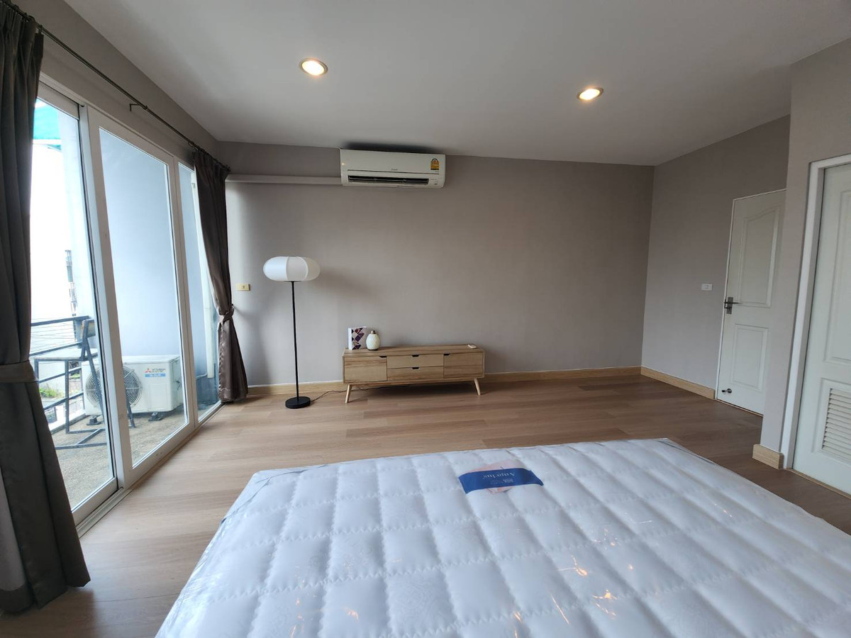 ให้เช่าทาวน์โฮมนวมินทร์ รามอินทรา : ให้เช่าทาวน์โฮม กรีนิช รามอินทรา ใกล้ สวนสยามอะเมซิ่งพาร์ค เพียง 5 นาที