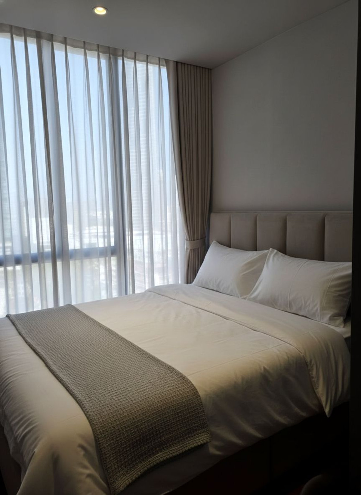 ให้เช่าคอนโดสาทร นราธิวาส : 🏢✨ ให้เช่า One Altitude เจริญกรุง💎 ห้องใหม่แกะกล่อง Fully Furnished สไตล์ Modern Luxury