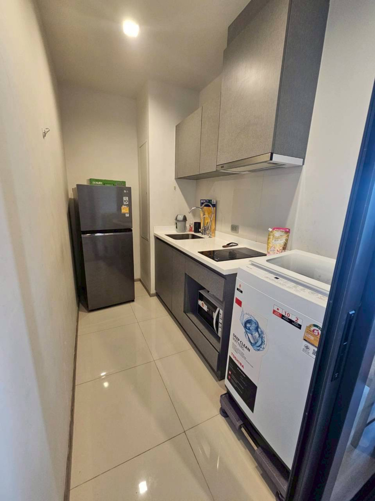 ให้เช่าคอนโดพระราม 9 เพชรบุรีตัดใหม่ RCA : ให้เช่า 📍 Life Asoke Hype 📍 เฟอร์นิเจอร์ และ เครื่องใช้ไฟฟ้าครบ ใกล้ Airport Link มักกะสัน