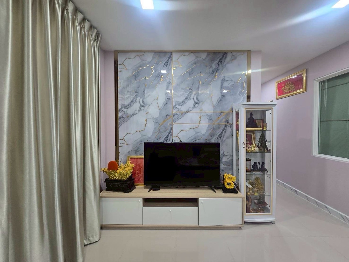 ให้เช่าบางแค เพชรเกษม : 🏡✨ บ้านให้เช่า โครงการ Golden Neo 2 บางแค ทำเลศักยภาพ ใกล้ MRT ✨🏡