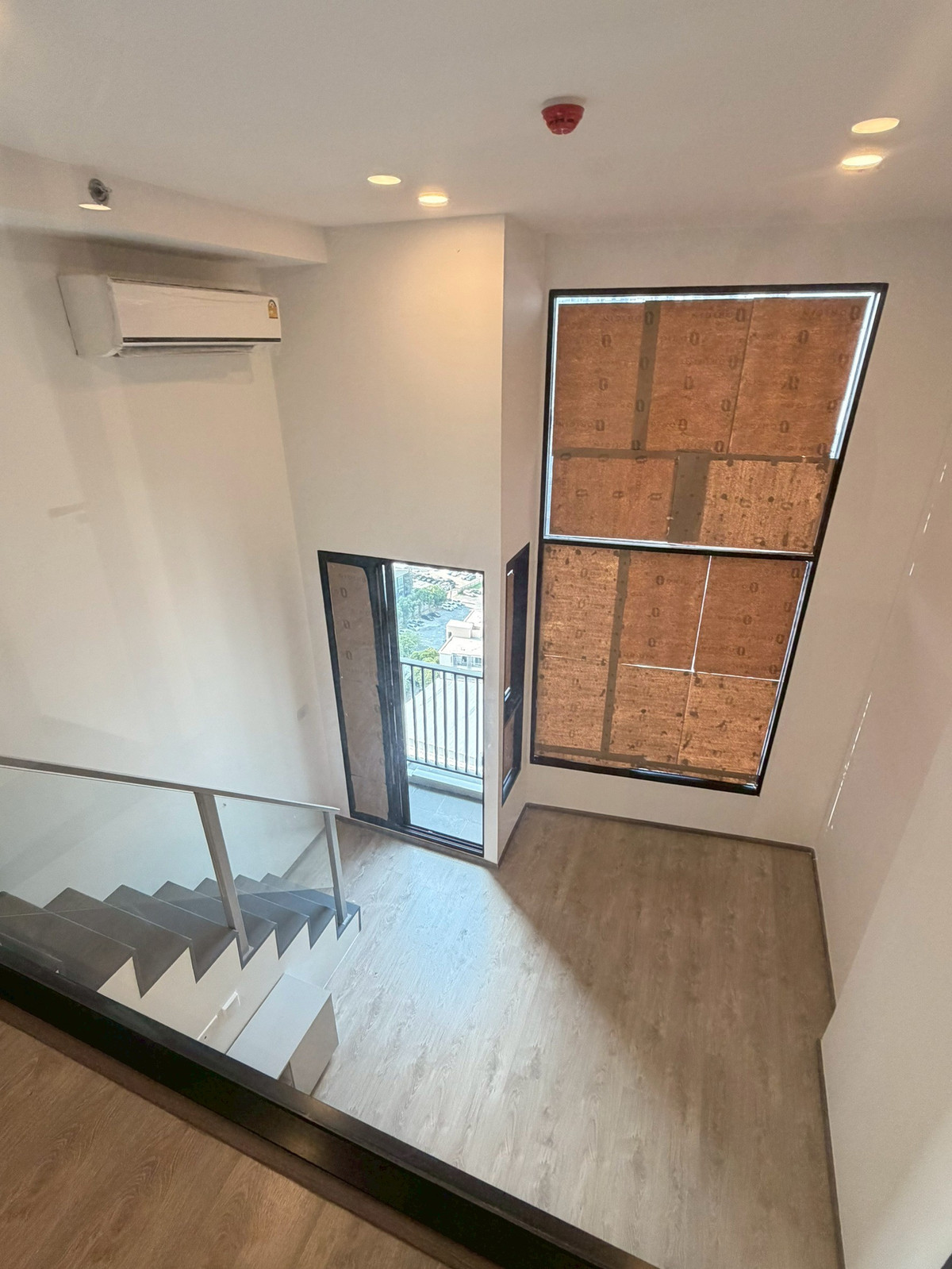 ขายคอนโดรัชดา ห้วยขวาง : 💰 โอกาสทองในการลงทุน! SOHO Bangkok รัชดา — ห้อง Duplex ปล่อยเช่าง่าย Yield ดี 💰