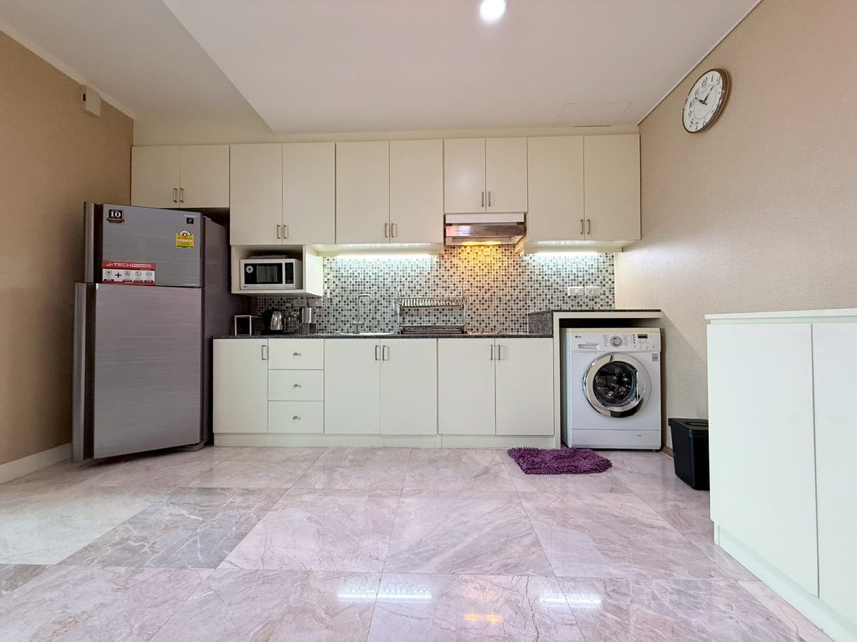 For RentCondoSukhumvit, Asoke, Thonglor : 🔥✨ Condo for Rent – Noble Remix - Direct access to BTS Thonglor✨🔥