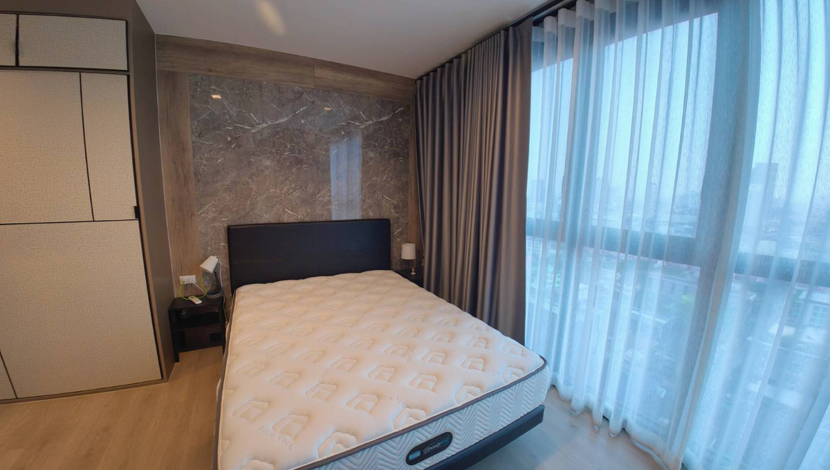 For SaleCondoLadprao, Central Ladprao : Selling very cheaply, Condo The Line Phahonyothin Park B, 2 bedrooms | 2 bathrooms, size 60 sq m.