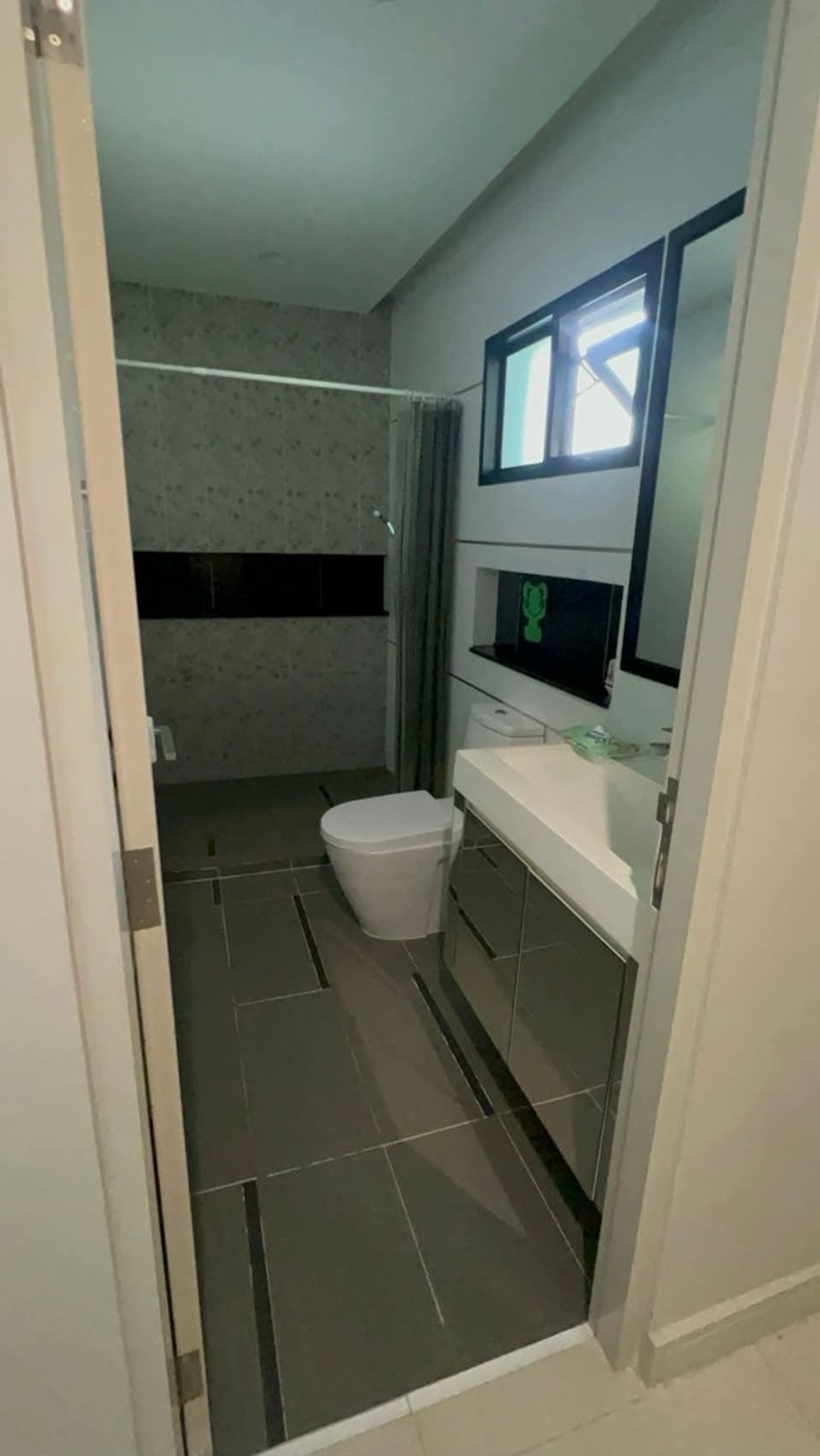 ให้เช่าบ้านปิ่นเกล้า จรัญสนิทวงศ์ : 🏡 ปล่อยเช่าบ้านเดี่ยว โครงการเศรษฐสิริ จรัญ–ปิ่นเกล้า
ทำเลดี ใกล้โรงพยาบาลศิริราช บนถนนเลียบรถไฟตลิ่งชัน เดินทางสะดวก