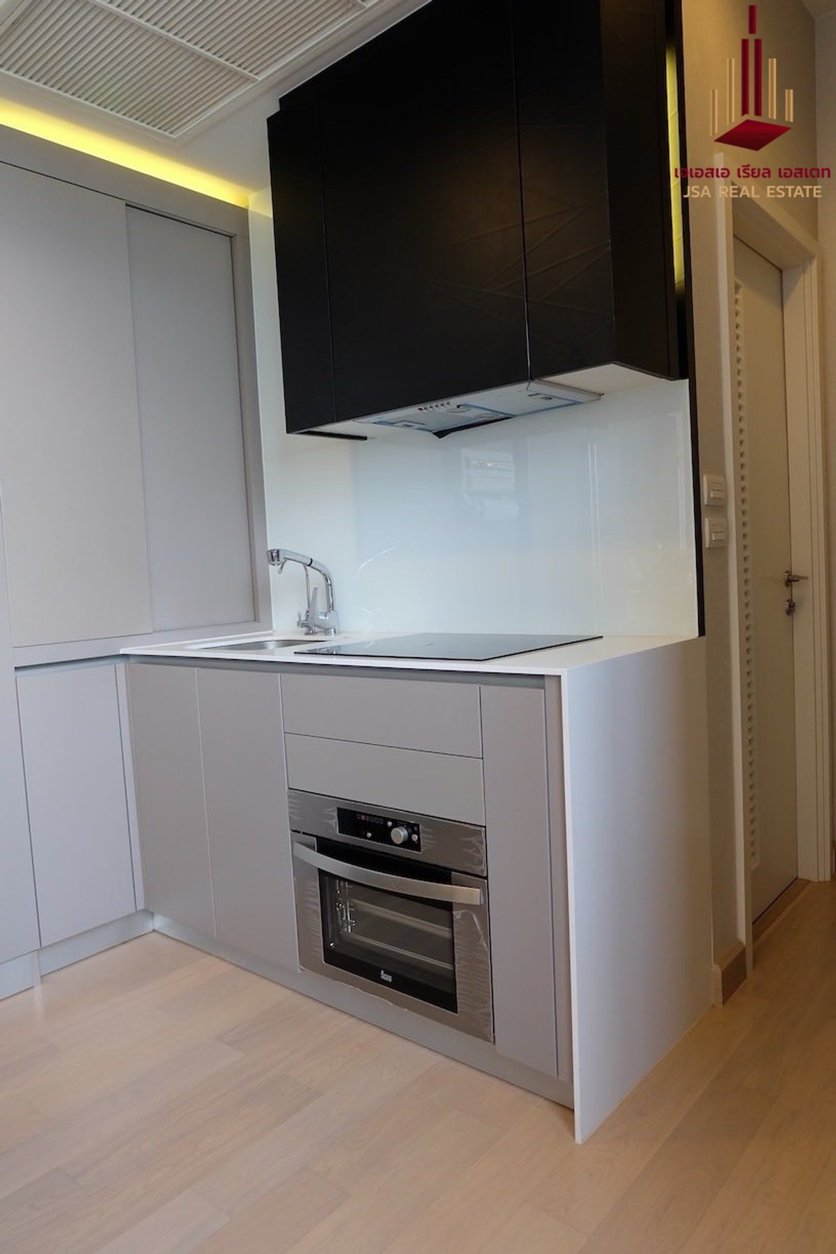 For RentCondoWongwianyai, Charoennakor : ✨ For Rent: Urbano Absolute Sathorn - Taksin Condo ✨ 💰 Only 55,000 THB/month