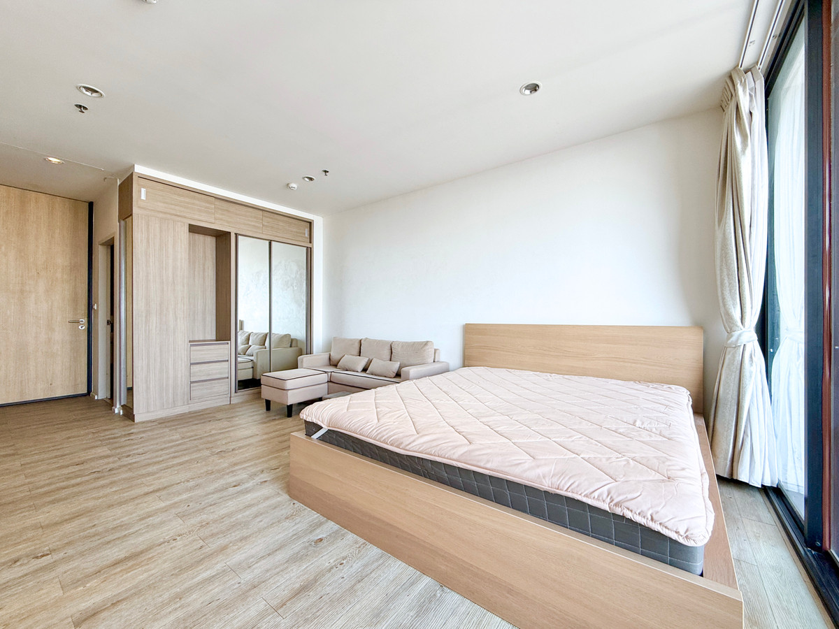 ขายคอนโดลาดพร้าว เซ็นทรัลลาดพร้าว : 🚀 The issara Ladprao - 34ตรม. สตูดิโอ ชั้นสูง ทิศใต้ 092-545-6151 (ทีม)