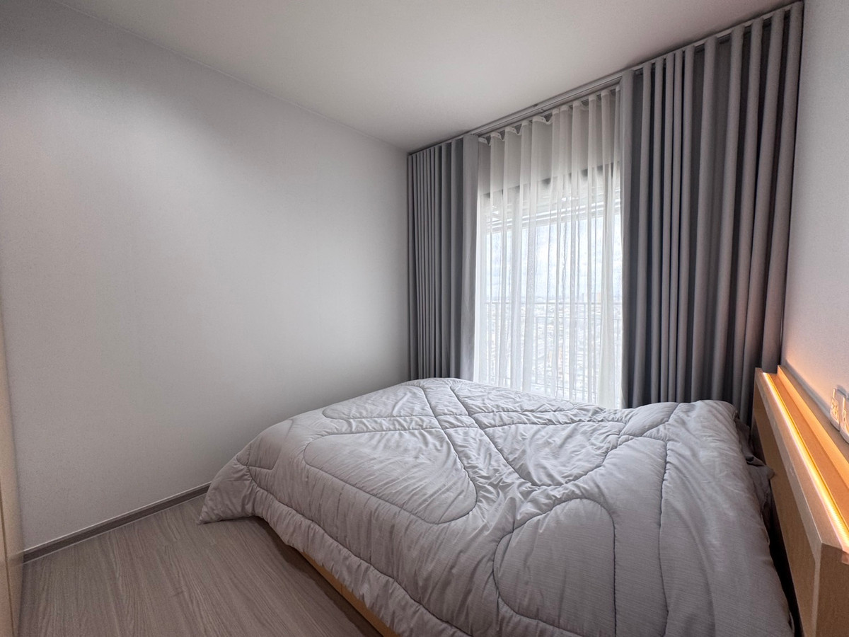 For RentCondoThaphra, Talat Phlu, Wutthakat : Special price, only here, Life Sathorn Sierra, 2 bedrooms, open view, for rent only 19,000/month.