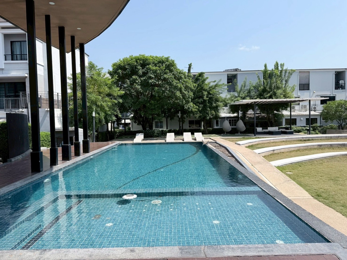 ให้เช่าทาวน์โฮมราษฎร์บูรณะ สุขสวัสดิ์ : 🏡 ปล่อยเช่าทาวน์โฮม 3 ชั้น | บ้านกลางเมือง สุขสวัสดิ์ ใกล้แยกพระประแดง
ทำเลดีมาก ติดถนนใหญ่ ใกล้ห้าง รถไฟฟ้ากำลังมา!