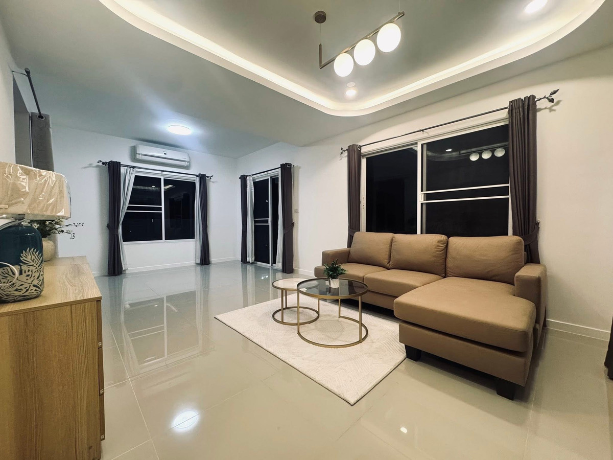 ขายบ้านนนทบุรี บางใหญ่ บางบัวทอง : ขายบ้านเดี่ยว พฤกษ์ลดาบางใหญ่ L&H 50 ตร.ว. แต่งใหม่ทิศใต้ ฟรีเฟอร์ฯ ฟรีโอน