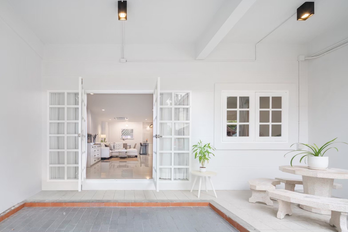 ให้เช่าทาวน์โฮมสมุทรปราการ สำโรง : หมู่บ้านศิริคาม (Sirikham Village) สุขุมวิท 72 ตั้งอยู่ในซอยสุขุมวิท 72 ตำบลสำโรงเหนือ