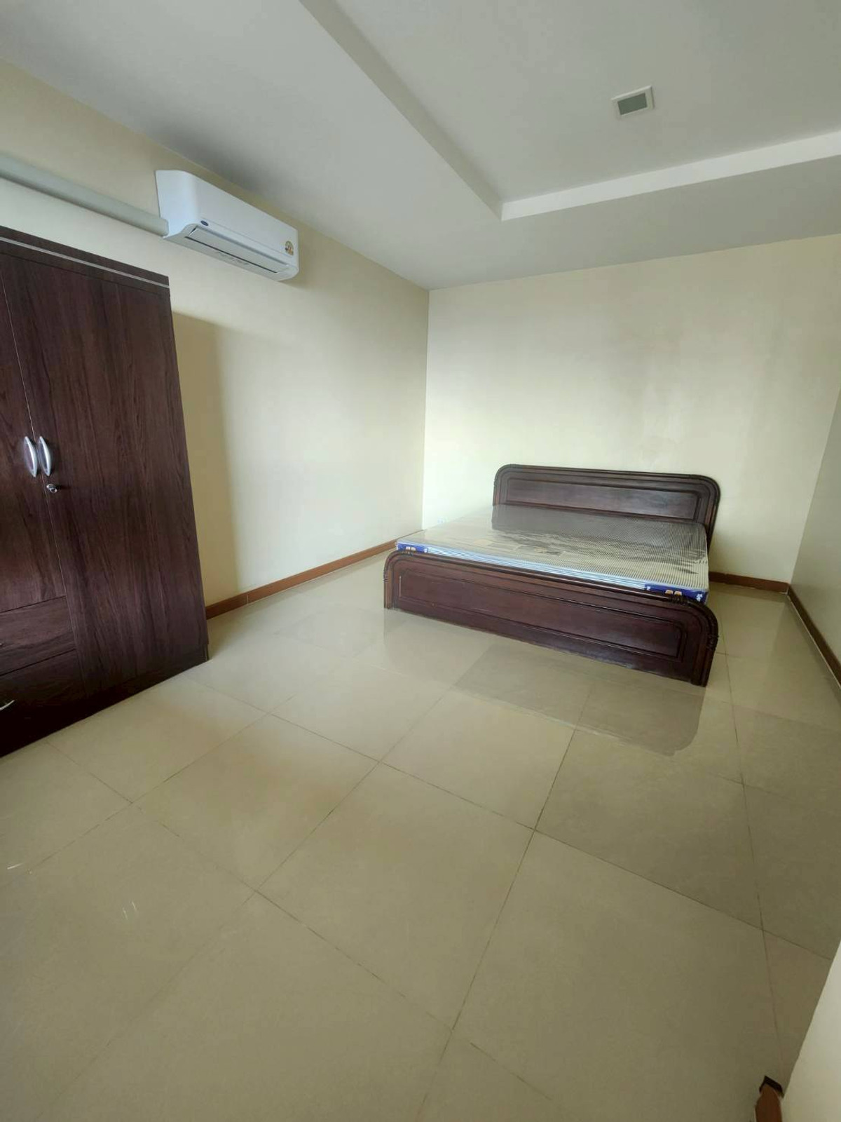 For RentCondoBangna, Bearing, Lasalle : Condo for rent, The Parkland Bangna (76 sq m.), 2 bedrooms, 2 bathrooms, ready to move in.