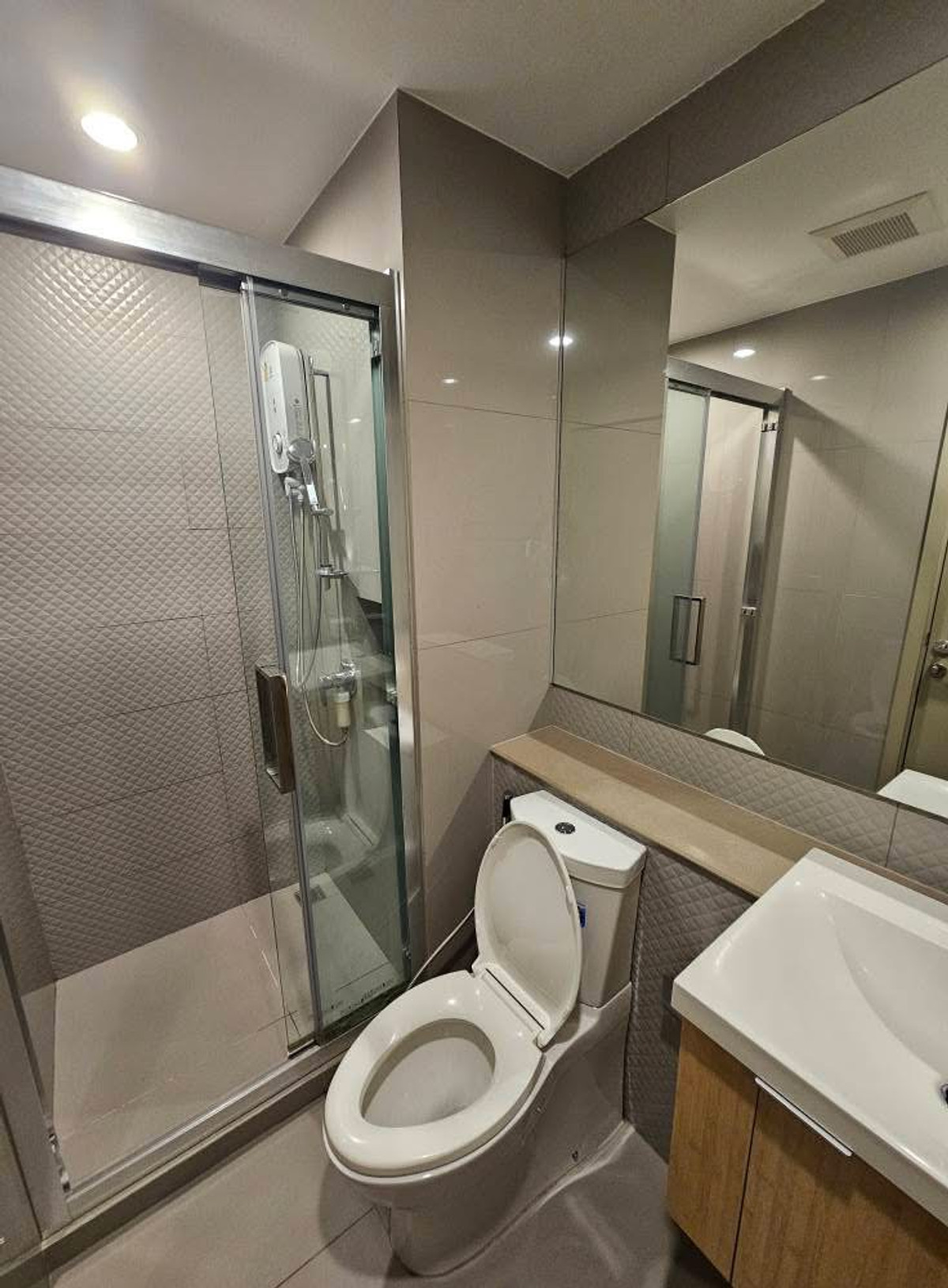 ขายคอนโดท่าพระ ตลาดพลู วุฒากาศ : 🔥 ขาย 🔥 เดอะ ไพรเวชี่ ท่าพระ อินเตอร์เชนจ์ - The Privacy Thaphra Interchange / 1 Bedroom ATOM035