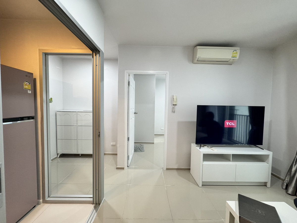 ขายคอนโดสาทร นราธิวาส : ขายด่วนๆ fuse chan sathorn 35 ตรม. ห้องสวย  เฟอร์นิเจอร์พร้อม เครื่องใช้ไฟฟ้าพร้อม