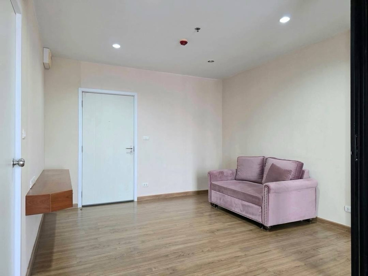 For RentCondoBang Sue, Wong Sawang, Tao Pun : 🔥Rare Item! The Tree Interchange, 1 bedroom, city view + 1 car parking space, the best value in this area.